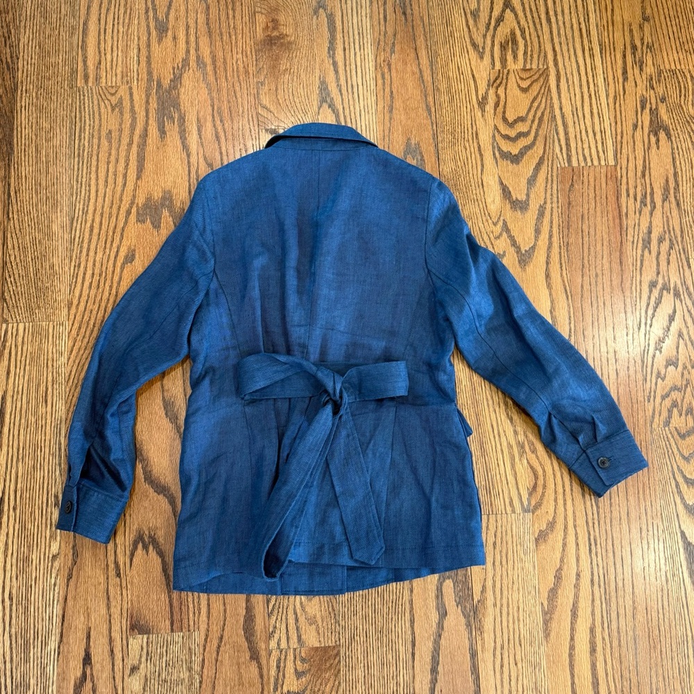 Banana Republic Women’s Blue Linen Heritage Utility Belted Blazer - Picture 3 of 4